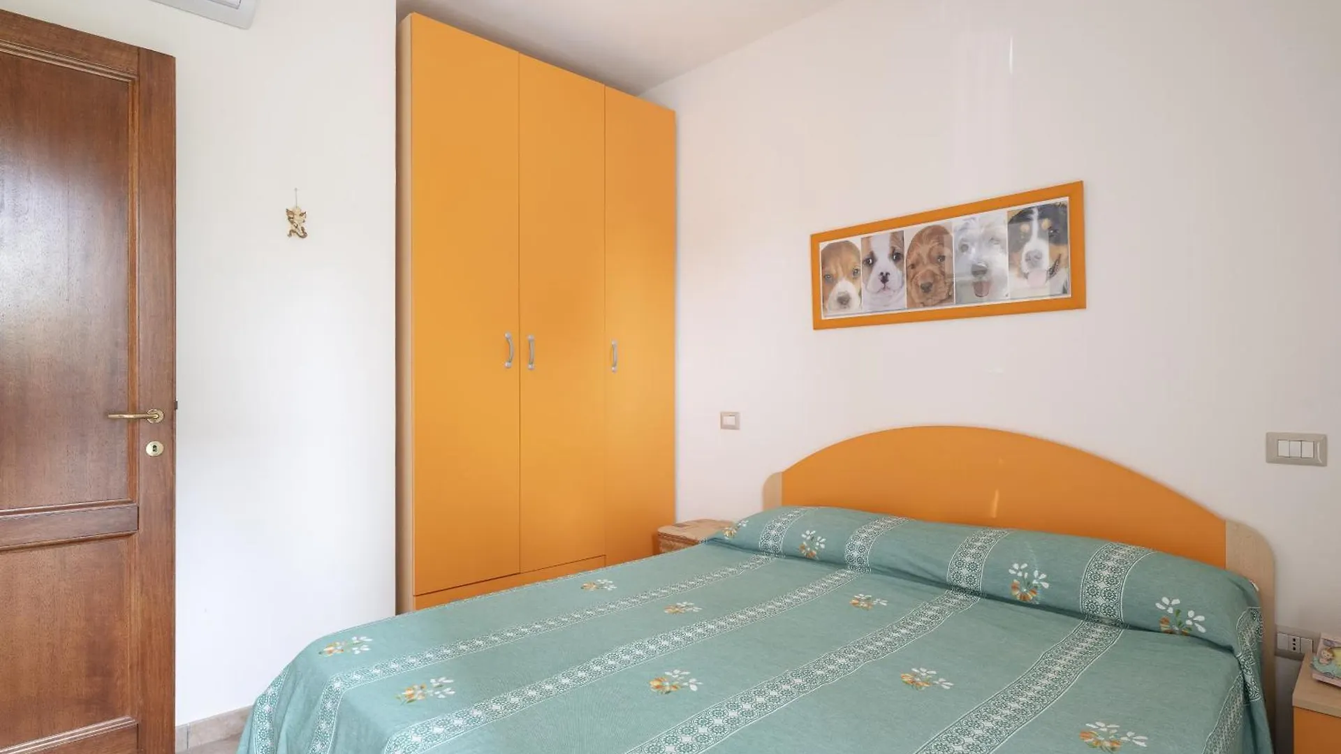Casa Vacanze Marconi A Donigala 洛特佐莱 0*,
